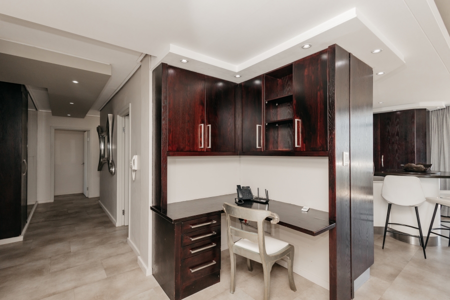 3 Bedroom Property for Sale in Waves Edge Western Cape